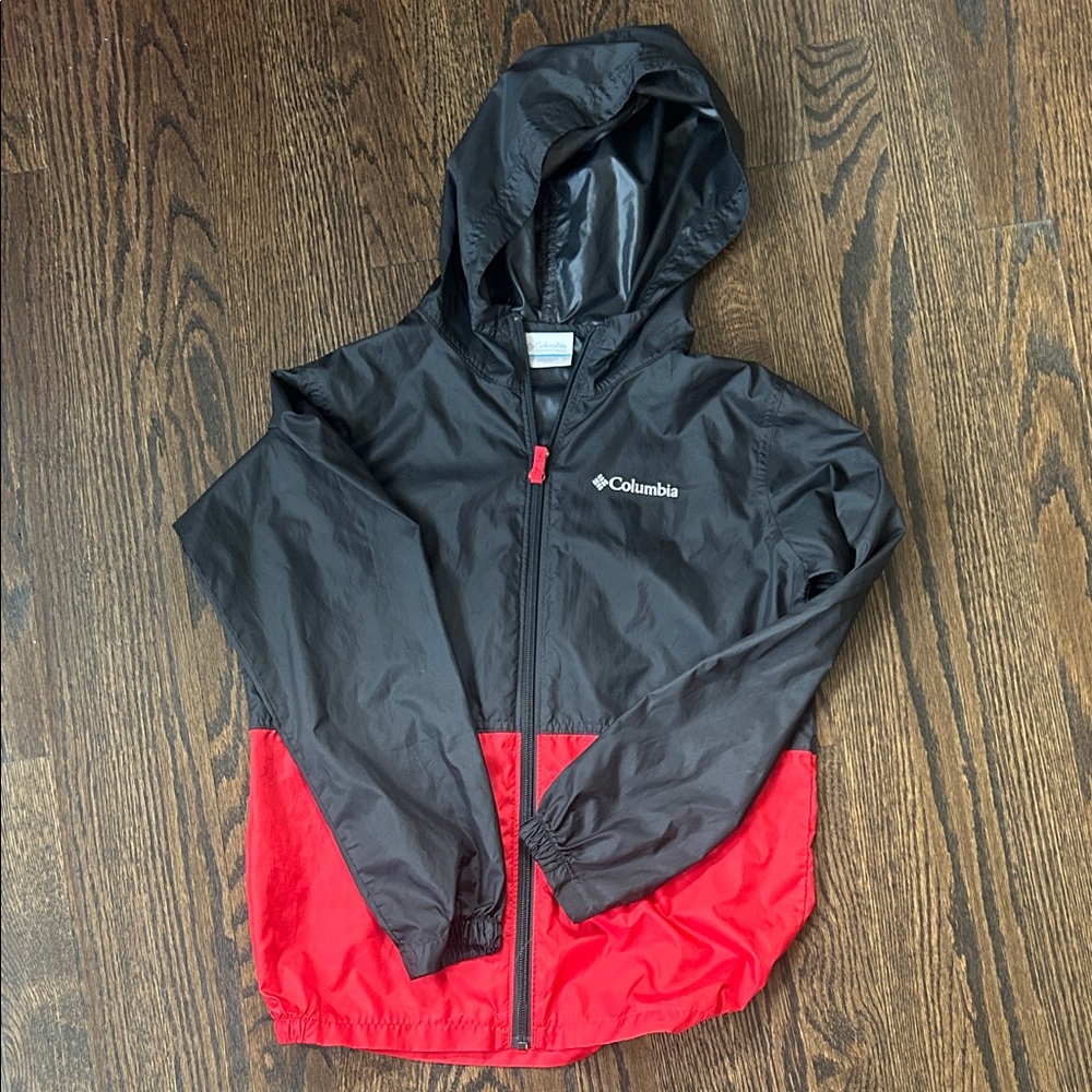 Boys Size M Columbia Black and Red Hooded Windbreaker